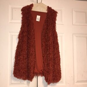 NWT Women's Cest 1946 Feathered Vest